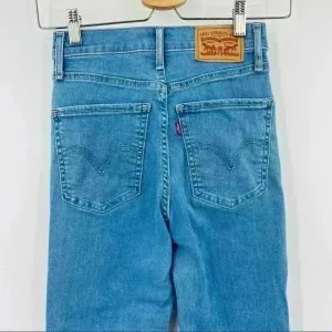 Levi's Distressed Women's Mile‎ High Super Skinny Distressed Jeans Size 25 thumbnail 8