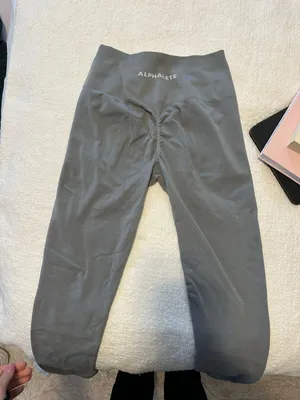 Alphalete Leggings thumbnail 1