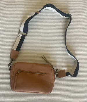 Universal Threads Purse thumbnail 1