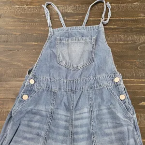 WallFlower Women's Light Wash Denim Wide-Leg Overalls Medium thumbnail 1