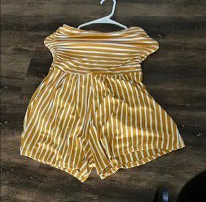 Striped Yellow Romper Size M thumbnail 1