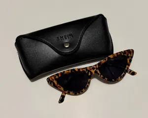 Shein Sunglasses Cat-Eye thumbnail 1