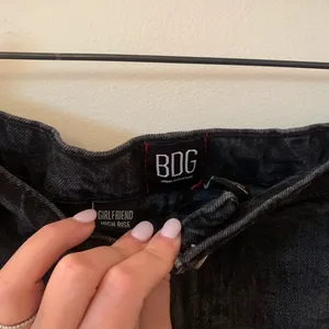 Urban Outfitters BDG Girlfriend High Rise Shorts thumbnail 3