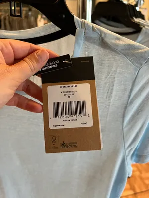 NWT North Face Sunrise Tee  thumbnail 3