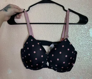 Victorias secret bra 34D thumbnail 1