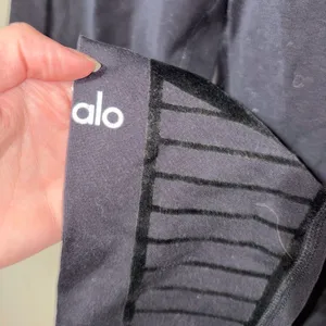 Alo moto leggings thumbnail 2
