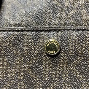 Michael Kors Jet Set Medium Monogram Pocket ToteBag Brown Coated Canvas thumbnail 4