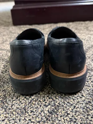 Clark’s Collection Westlynn Bella Black Leather Chunky Lug Loafers thumbnail 4