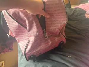 Steve Madden Pink Logo Interior Pouch with Black Trim Travel Bag thumbnail 6