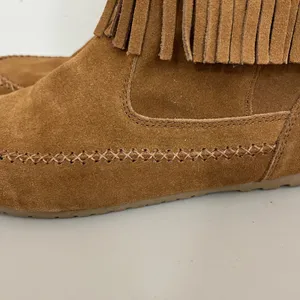 Makalu Canyon Fringed Suede Moccasin Ankle Boots Women 10 Boho Western Festival thumbnail 4