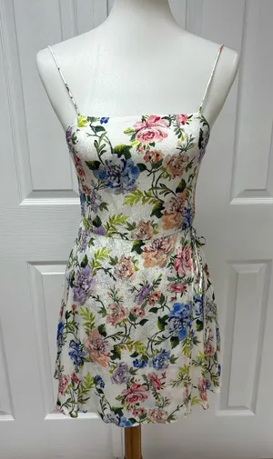 Alice & Olivia Trixie Floral Spaghetti Strap Mini Dress - Size 2.‎ thumbnail 1