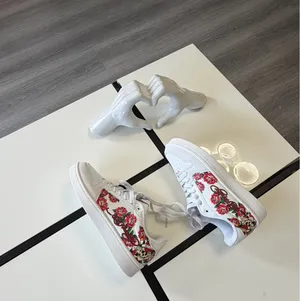 🔥 Ed Hardy Skull & Roses Court Sneakers (Size 7.5) thumbnail 11
