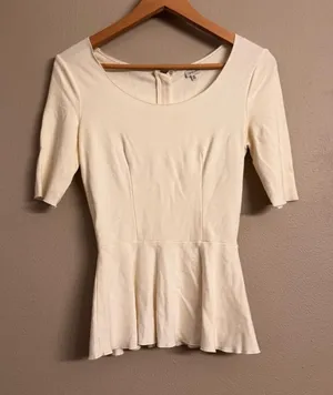 Aritzia BABATON Peplum Blouse‎ thumbnail 1