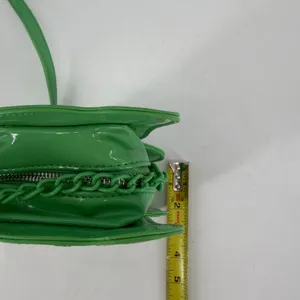 Betsey Johnson Gummy Bear Green Novelty Crossbody Bag Purse‎ thumbnail 7
