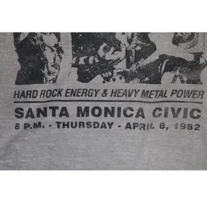 Motley Crue Santa Monica Vintage T-shirt thumbnail 8