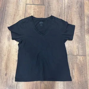 Pact Organic Cotton Softspun V-Neck Tee Short Sleeve Black Women’s S Minimalist thumbnail 3