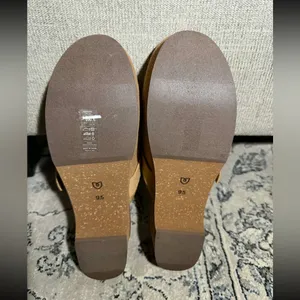ROTHY'S The Classic Heeled Mule Clogs thumbnail 8