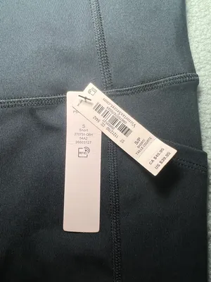 NWT Victoria’s Secret Sport Essential Legging High Rise Size Small Short 7/8 length thumbnail 5
