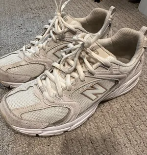 New Balance 530 Sneakers thumbnail 1