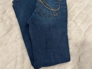 Ariat REAL Nadia Perfect Rise Straight Leg Jeans 25x29 1/2 thumbnail 9
