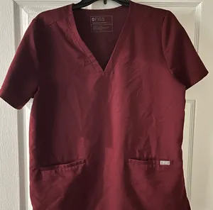 FIGS Scrub Top thumbnail 1