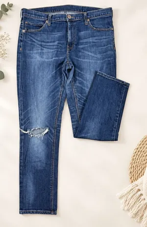 Express Jeans Girlfriend Jeans Women 14 Blue Distressed Mid Rise Denim Ankle thumbnail 1