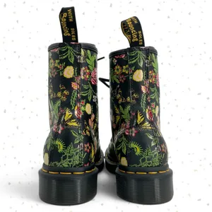 Dr. Martens 1460 Floral Bloom Venus Flytrap Butterfly Print Leather Boots Size 6 thumbnail 10