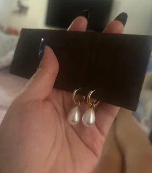 Gorjana 14k Gold plated Rice Pearl Huggie Earrings thumbnail 2