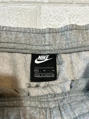 Nike Woman’s Grey Fleece Jogger Pants Active Wear Size Medium thumbnail 3