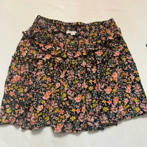 American Eagle Skirt Mini thumbnail 1