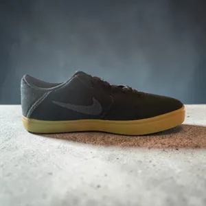 Nike Women's Black Canvas Sneakers with Gum Sole thumbnail 2