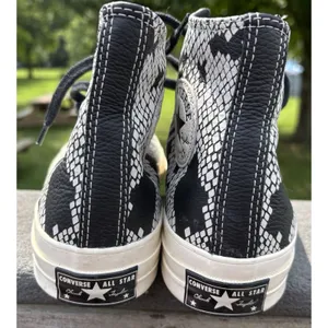 -Converse Chuck 70 High Digital Daze - Python Print W Size 8 High Top Sneakers thumbnail 3