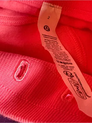Lululemon Scuba High Rise short, 5”. NWT SZ 2, SAKR (Sakura Pink) thumbnail 8