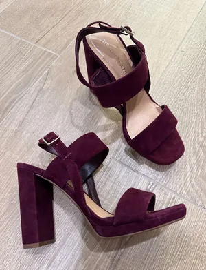 Gibson Latimer Velvet heels thumbnail 1
