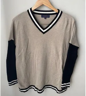 Joseph A Oversize V thumbnail 1