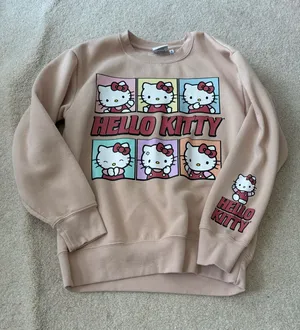 Hello Kitty Sweatshirt thumbnail 1