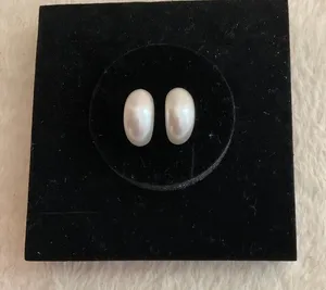 Tiny Pearl hoops White thumbnail 1