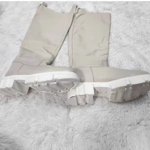 Free People Brooks Tall Boots Chalk Chunky Slip On Boots Size 40. Sh4 thumbnail 3