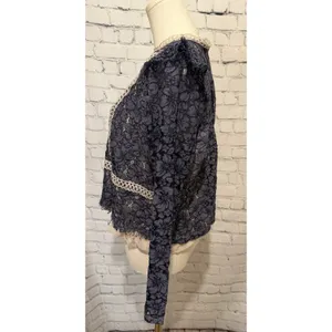 Express Floral Blue lace Long Sleeve blouse shirt top Size Large thumbnail 3