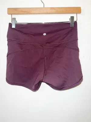 lululemon athletica In Movement Everlux Dark Adobe High-Rise 2.5” Biker Shorts thumbnail 4