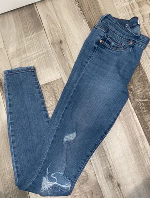 Jessica Simpson skinny jeans thumbnail 1