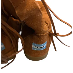 TOMS Nepal ankle boots Brown Suede Shearling Lining Size 7 thumbnail 3