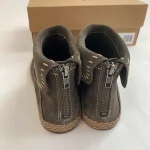 UGG Slate Varney Boot thumbnail 4
