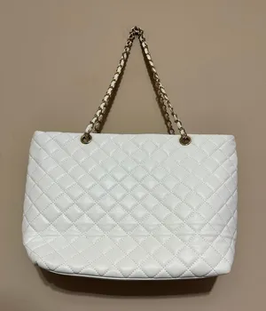 White purse with gold shoulder strap quilted pattern thumbnail 1