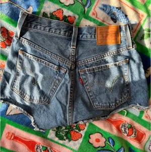 Levi’s 501 Original Shorts thumbnail 2