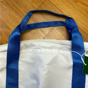 NWT Halara Weekender White & Blue Zipper Gym Duffle Bag with Shoulder Straps thumbnail 11