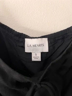 L.A. HEARTS Black Flowy Siren Tier lace Women’s Blouse Tank Top Sz S EUC thumbnail 2
