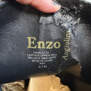 Enzo Angiolini Eavaletta Tall Black Leather Zip Riding Boots Size 9.5 *Flawed thumbnail 6