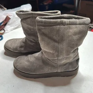 UGG Classic Short Weather Boot Gray Vibram Sole Size 7 Waterproof USED CONDITION thumbnail 7