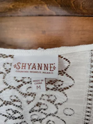 O Shyanne White Crochet Lace Top - Feminine Detail thumbnail 2